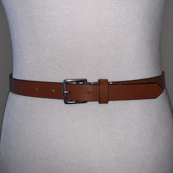 COACH GORGEOUS SIZE SMALL LEATHER BELT - Picture 3 of 8